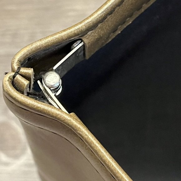 Lockheed Martin California Company Large Leather Folder Metal Closure Vintage - Picture 6 of 16